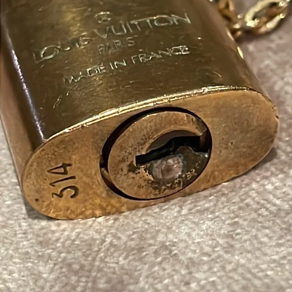 Louis Vuitton Lock Necklace - Picture 7 of 9